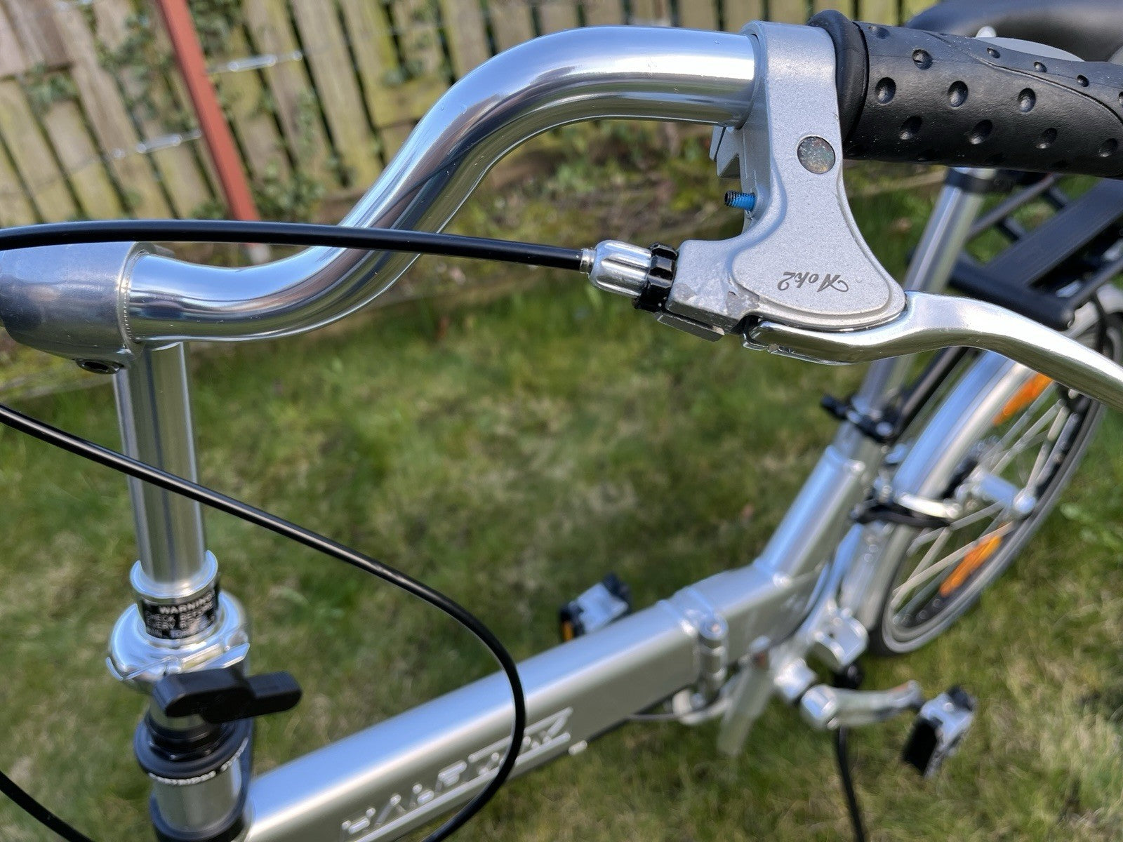 GIANT Halfway Folding Bike. 20'' wheels. 7 speed. VGC. RRP £600