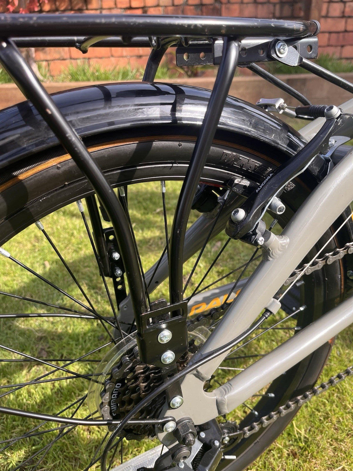 Raleigh Evo Two 20in Folding Bike Grey/Black, Rack Mudguards Reflectors