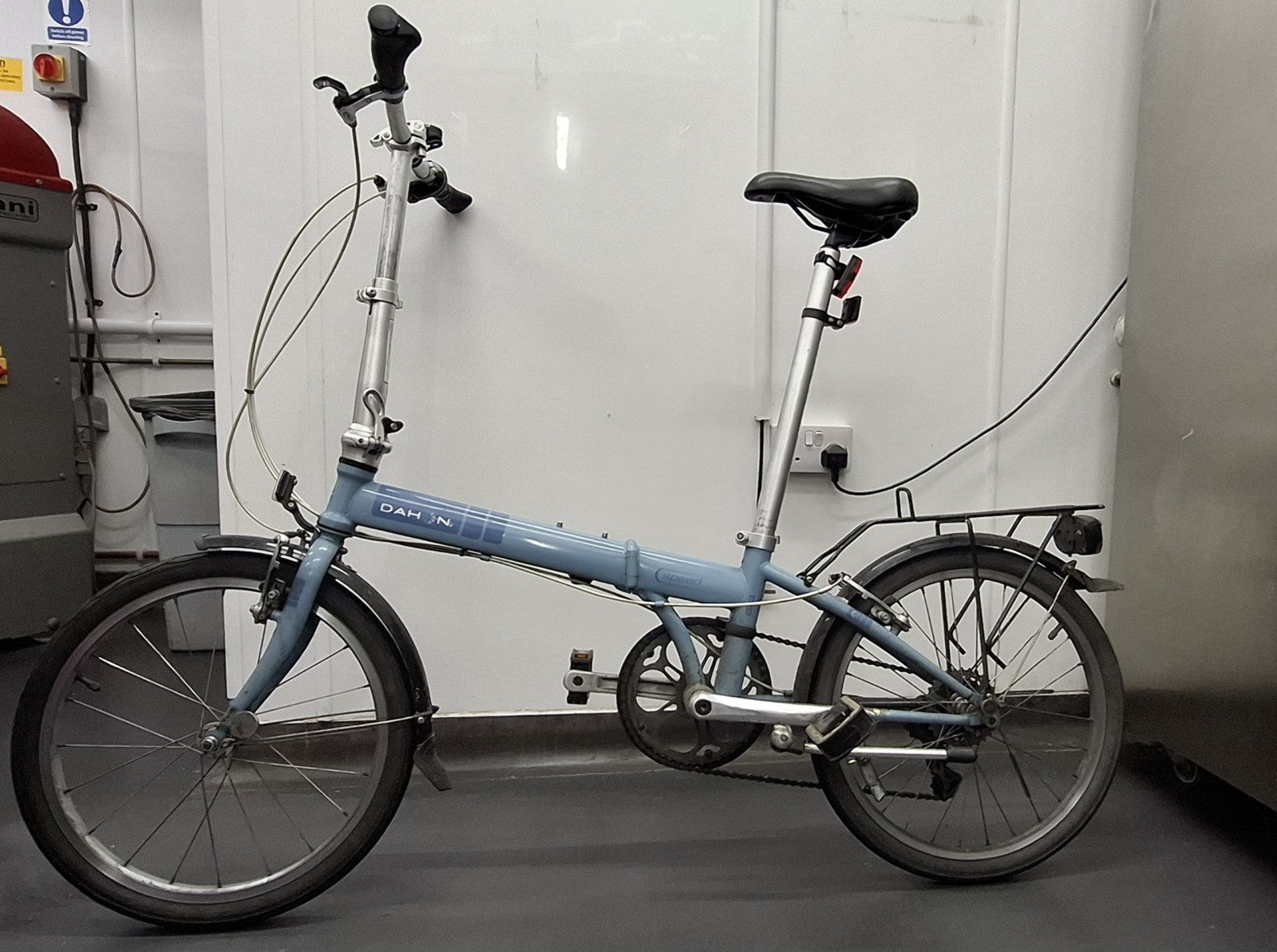 Dahon Speed Folding Bike 7- Speed