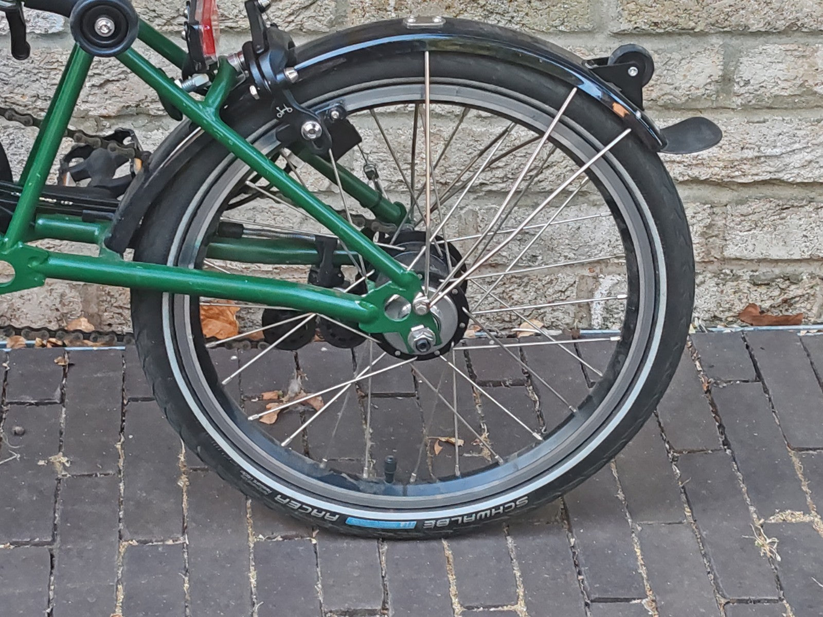 2025 Brompton C Line Explore 6 Speed Black Edition Racing Green Dynamo
