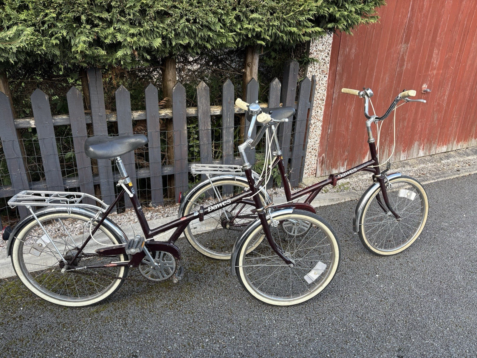 2 Dawes kingpin folding Bikes