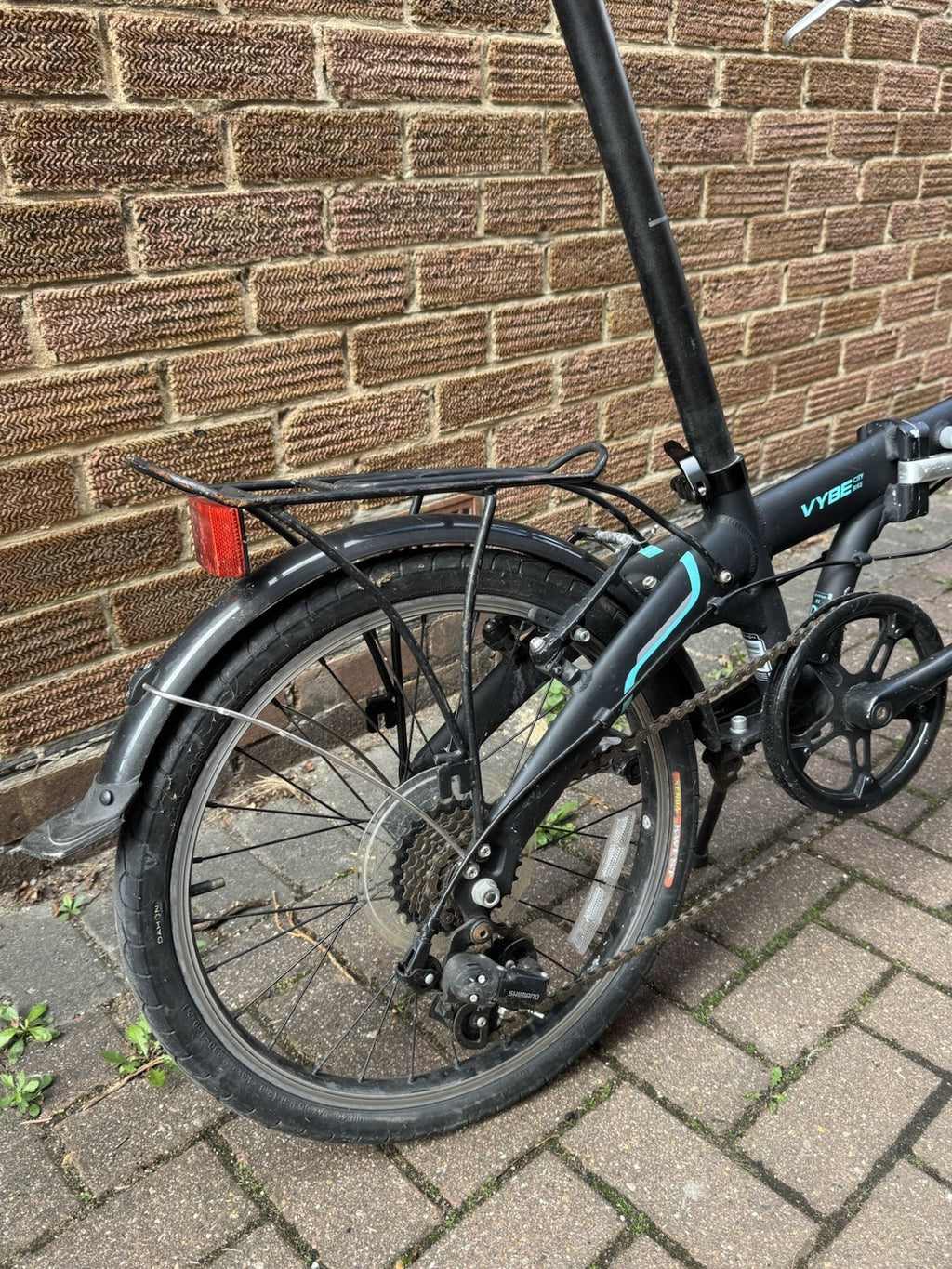 Dahon Vybe D7 Folding Bike | 7-Speed Shimano | 52T | Mudguards, Rack, Kickstand