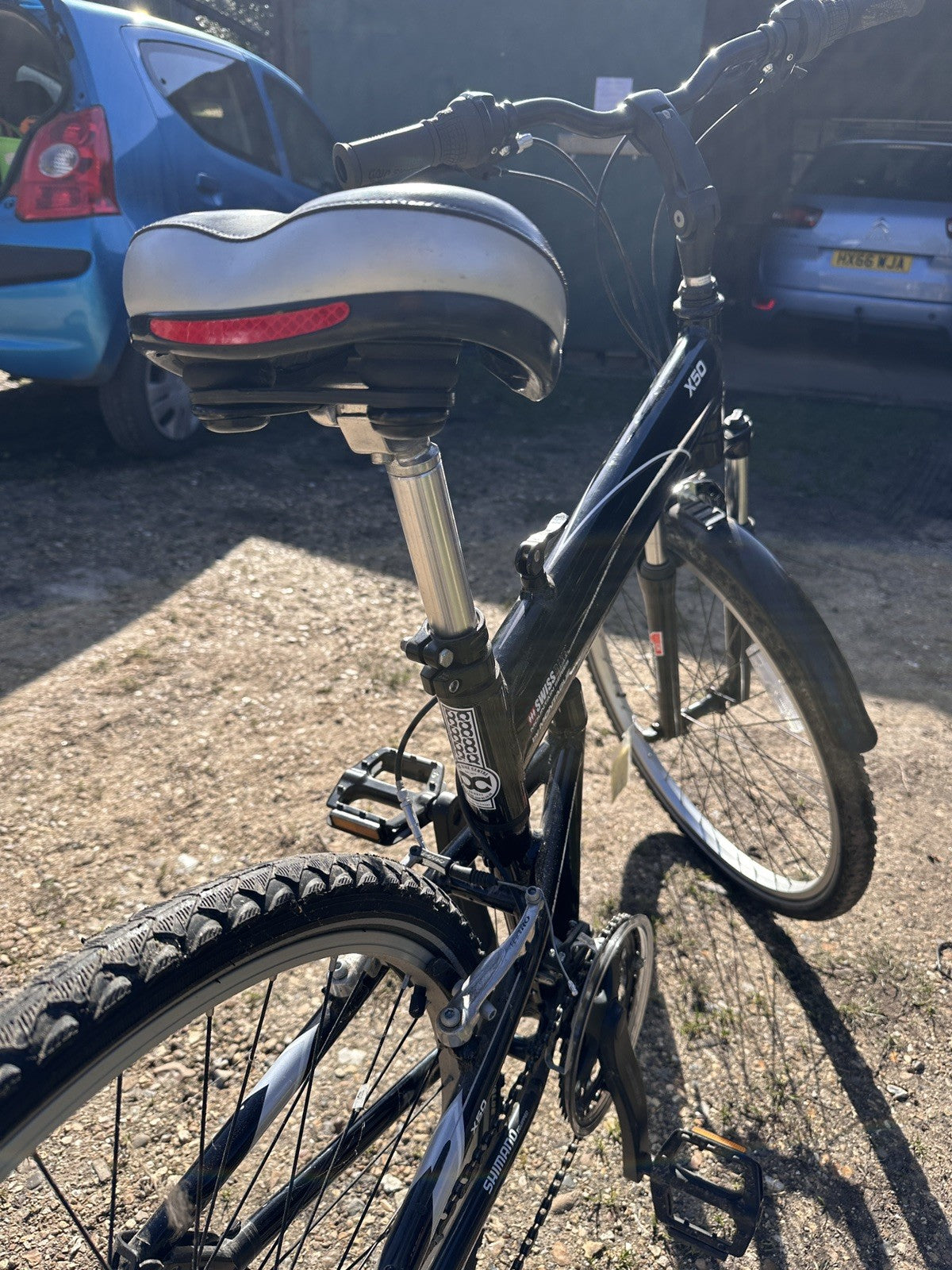 Montague Swiss Bike X50 Shimano Deore LX 24 Speed