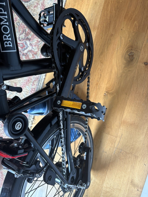 2023 Brompton C Line Explore 6-Speed Black – Mint- Extras