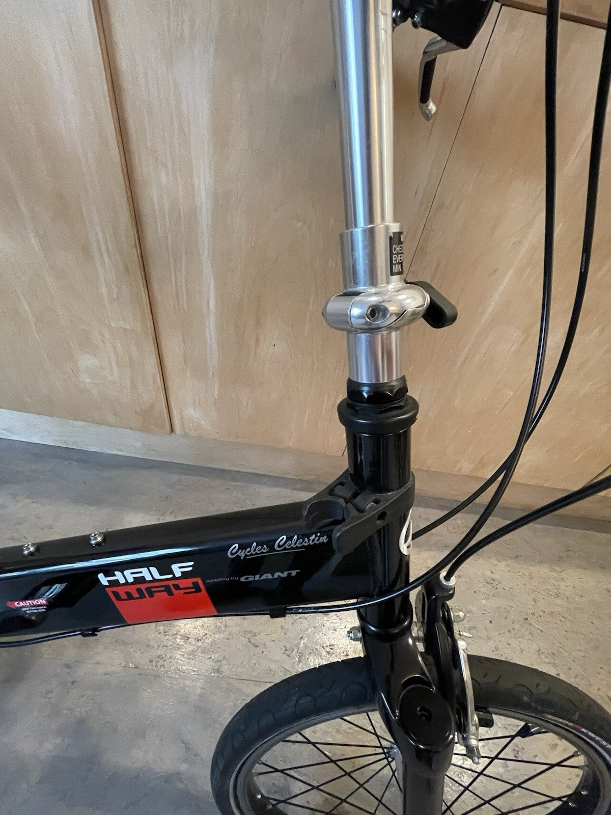 Giant Halfway Folding Bike 20'' Wheels 7-Speed Excellent Condition Black Frame