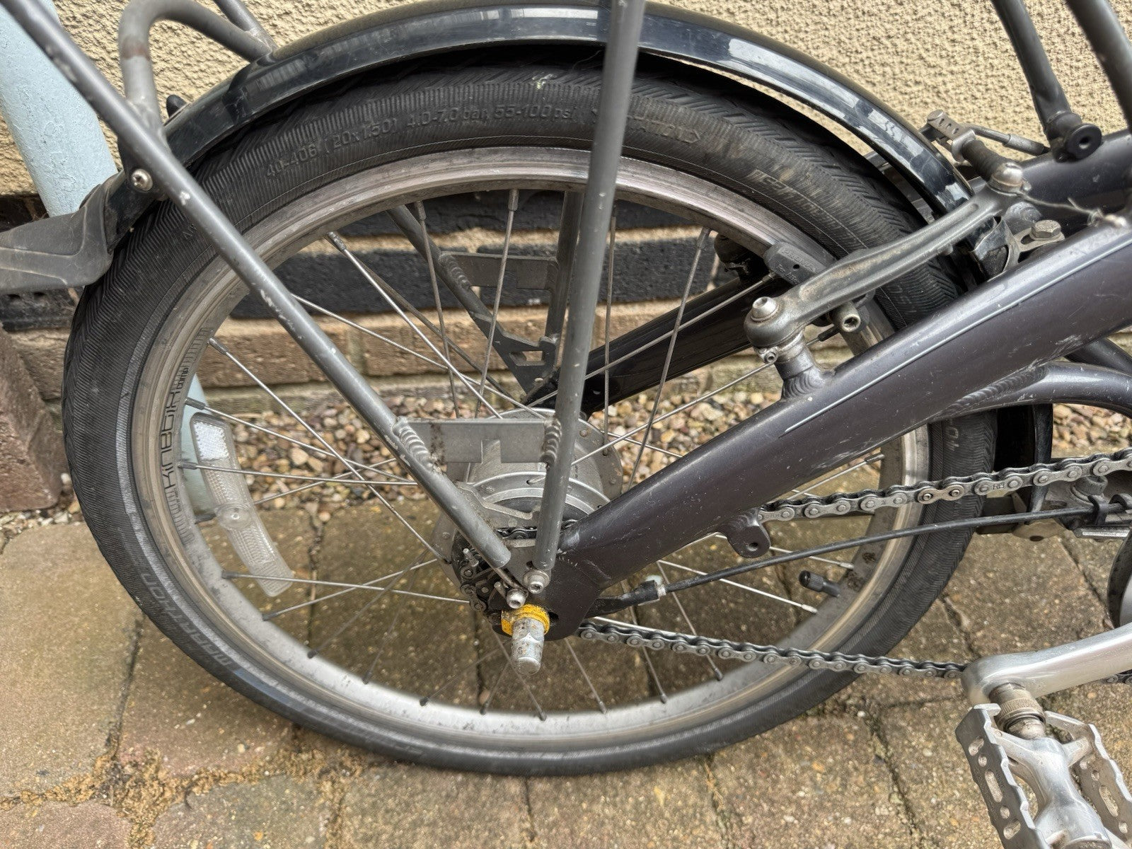 Dahon Mu XL Sport Folding Bike Shimano Nexus Eight Hub Gears ￼