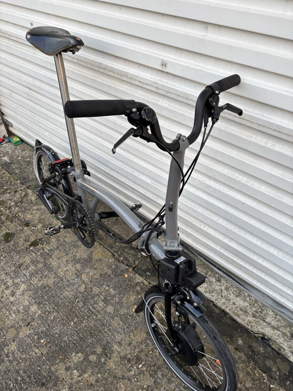 Brompton P Line Urban Electric – Grey – very little use