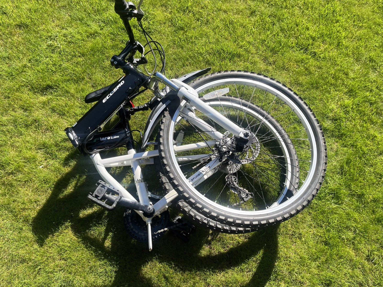 FOLDING Mountain Bike Ecosmo of 26" Wheel 21 Speed Shimano FANTASTIC CONDITION