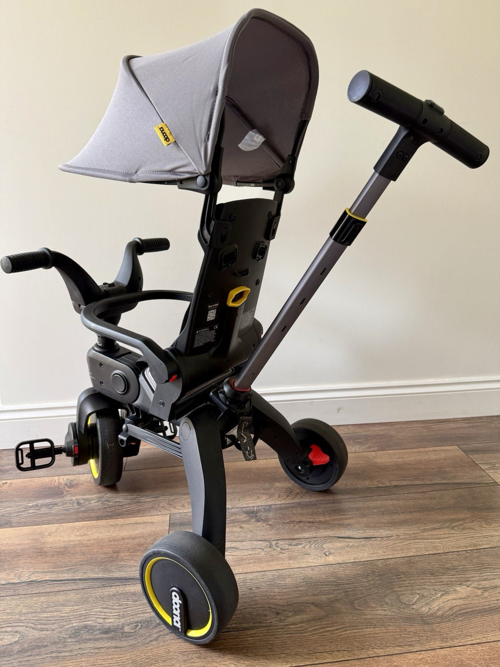Doona Liki Trike S1 Grey Hound – 5-in-1 Folding Toddler Trike – Excellent Condit