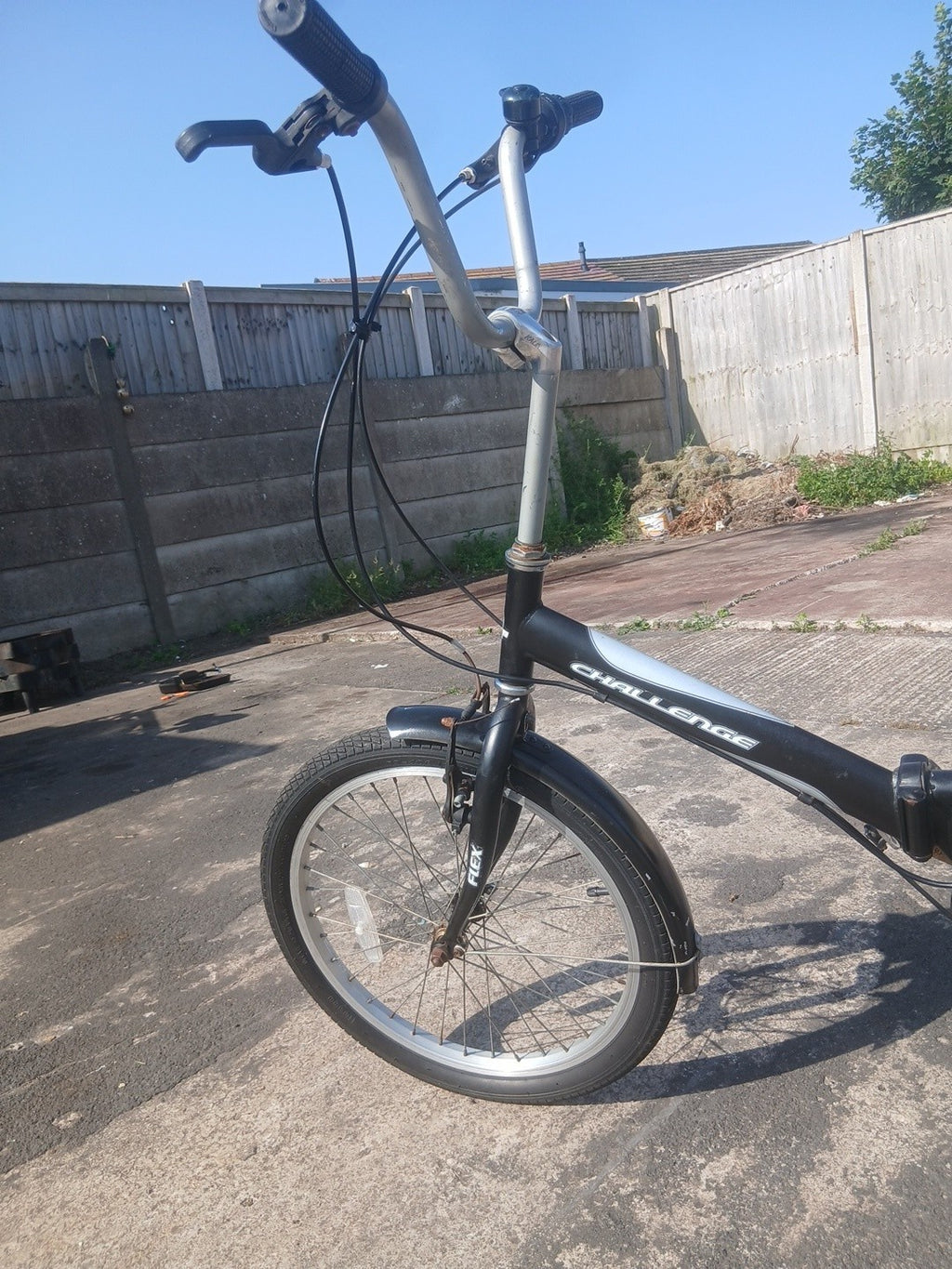 Challenge Flex Folding Bike Black, for Commuting and Camping, Rides As It Should