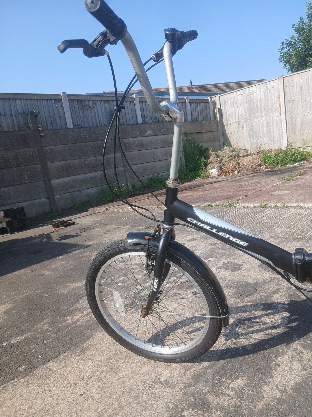 Challenge Flex Folding Bike Black, for Commuting and Camping, Rides As It Should