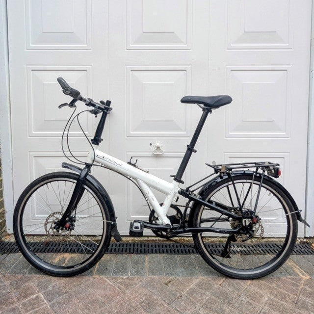 Airnimal Joey Sport Folding Bike - White - Great Mechanical Condition with Rack