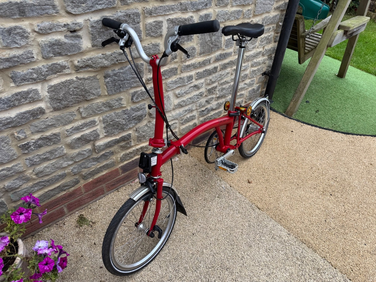 Brompton M3L Folding Bike - Red, 2021 year, Excellent Condition with Easy Wheels