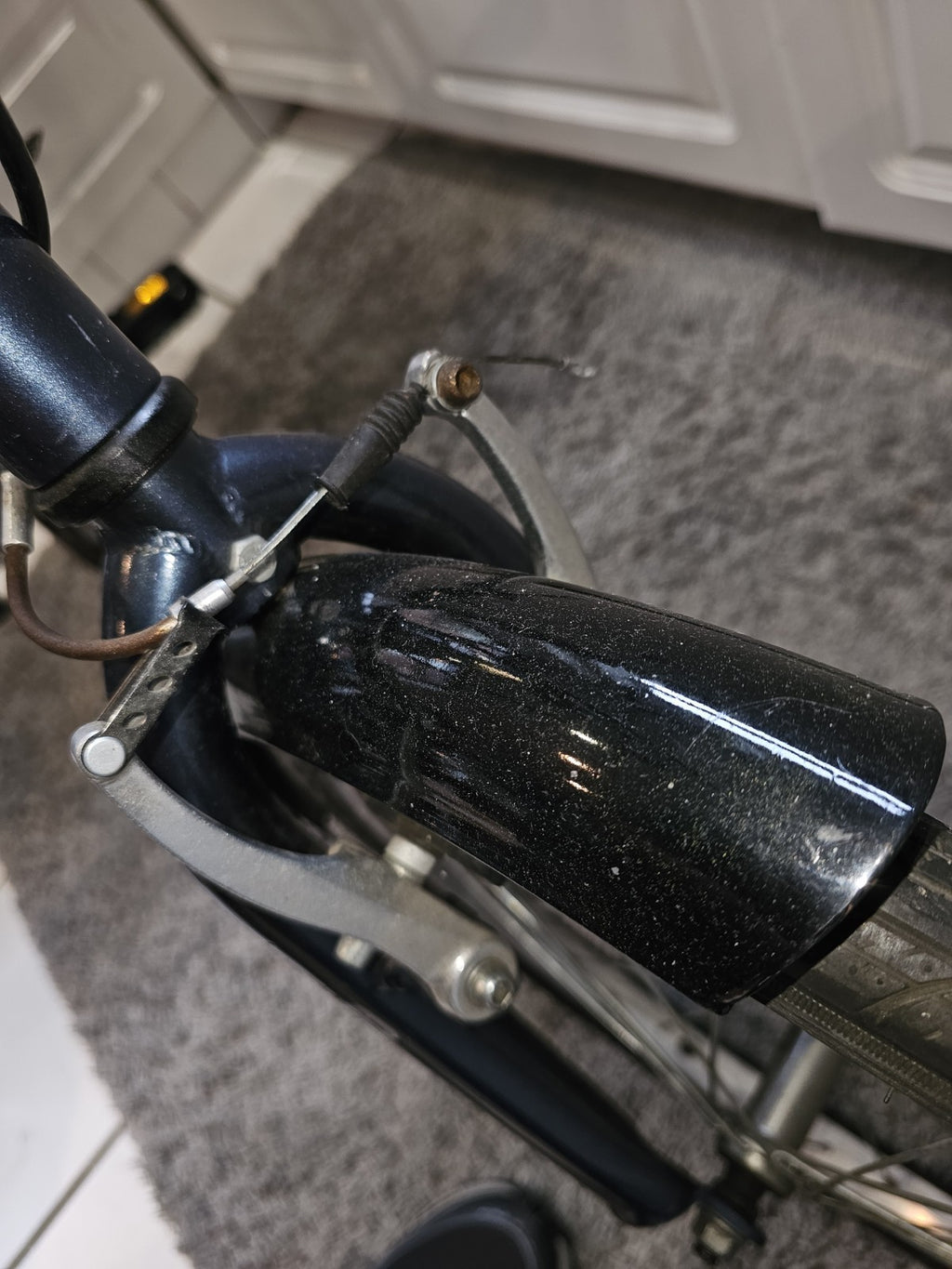 Lightweight Aluminium Raleigh Swift Folding Bike is in good condition