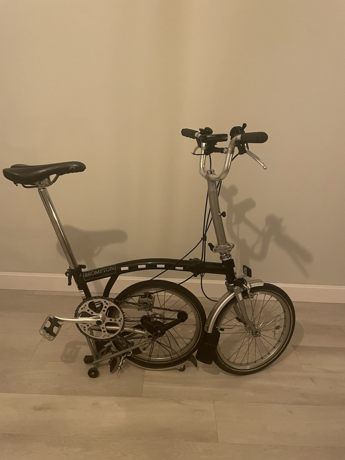 Brompton M3L Folding Bike Black (3 Speed)