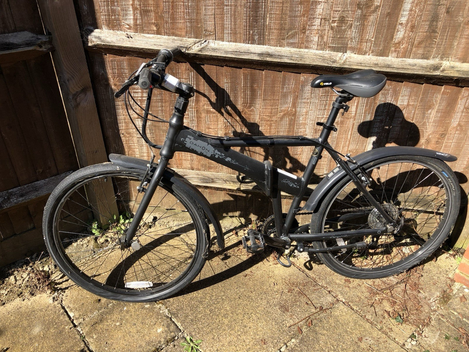 Black Dahon Gents  Folding Bicycle