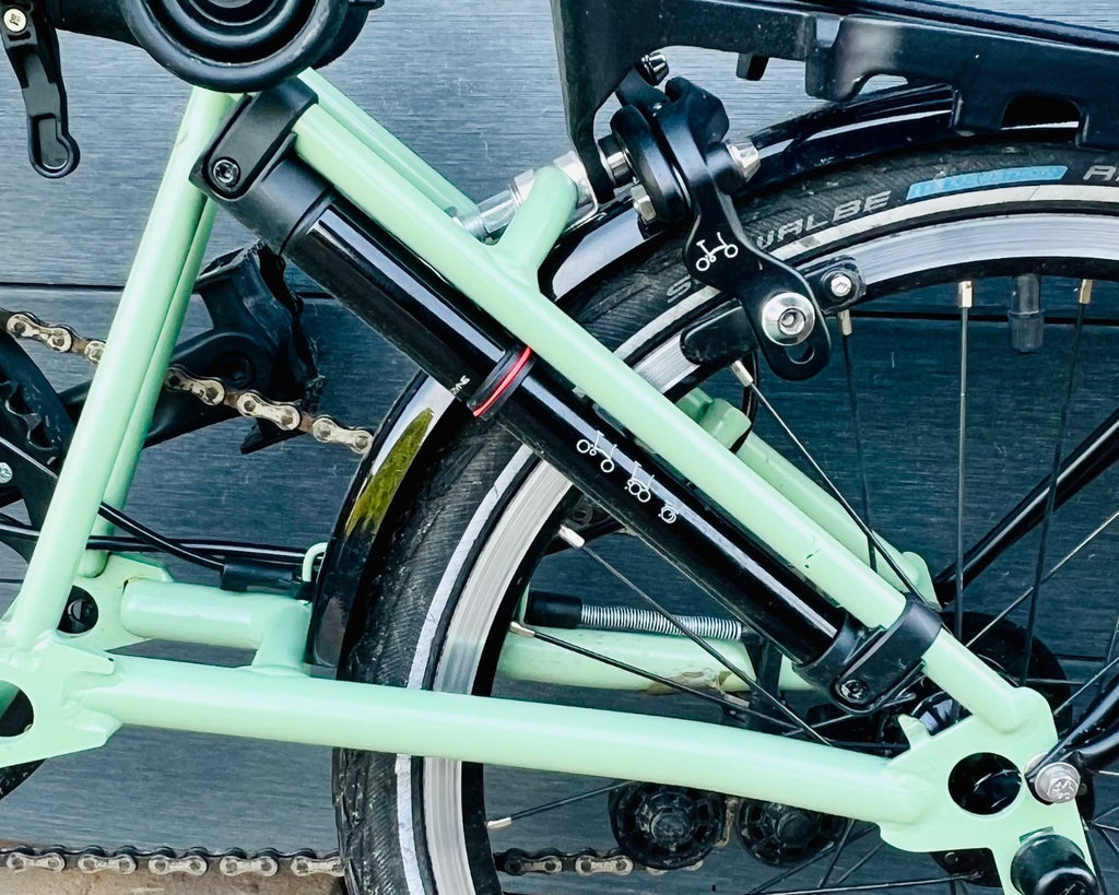 Brompton C Line 2 Speed Matcha Green Folding Bicycle 2025 + Messenger Metro Bag