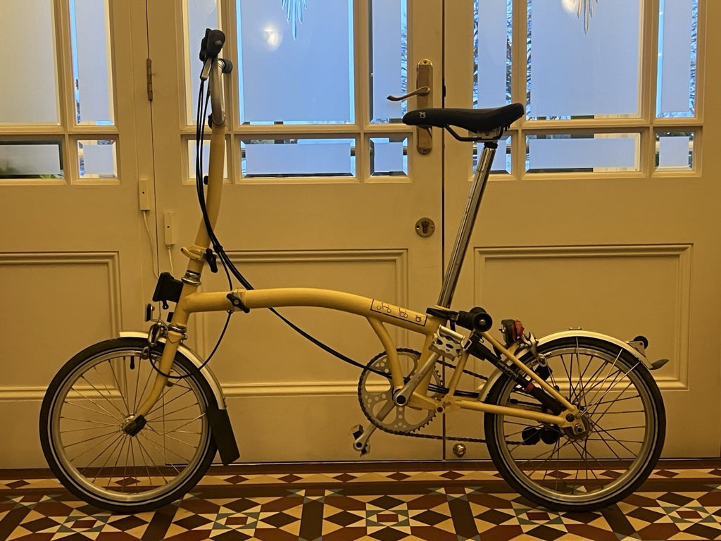 M6L Brompton 6 Gears (2013) Folding Bike Including Carry Bag