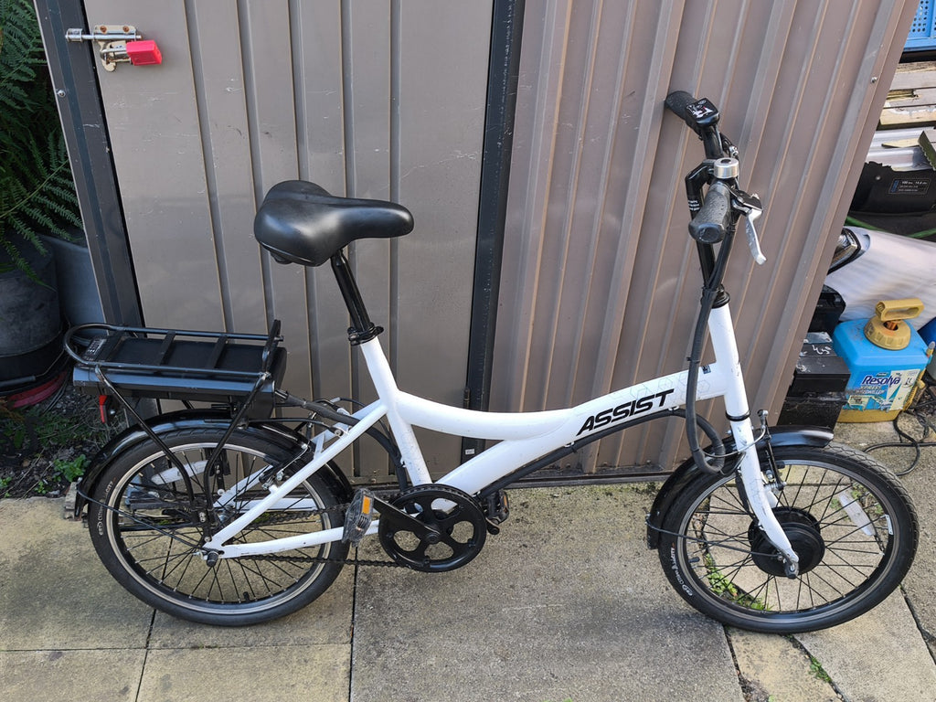 Assist 20" - Wheels, Single Speed ( Not - Folding)  Single Speed Good Condition.