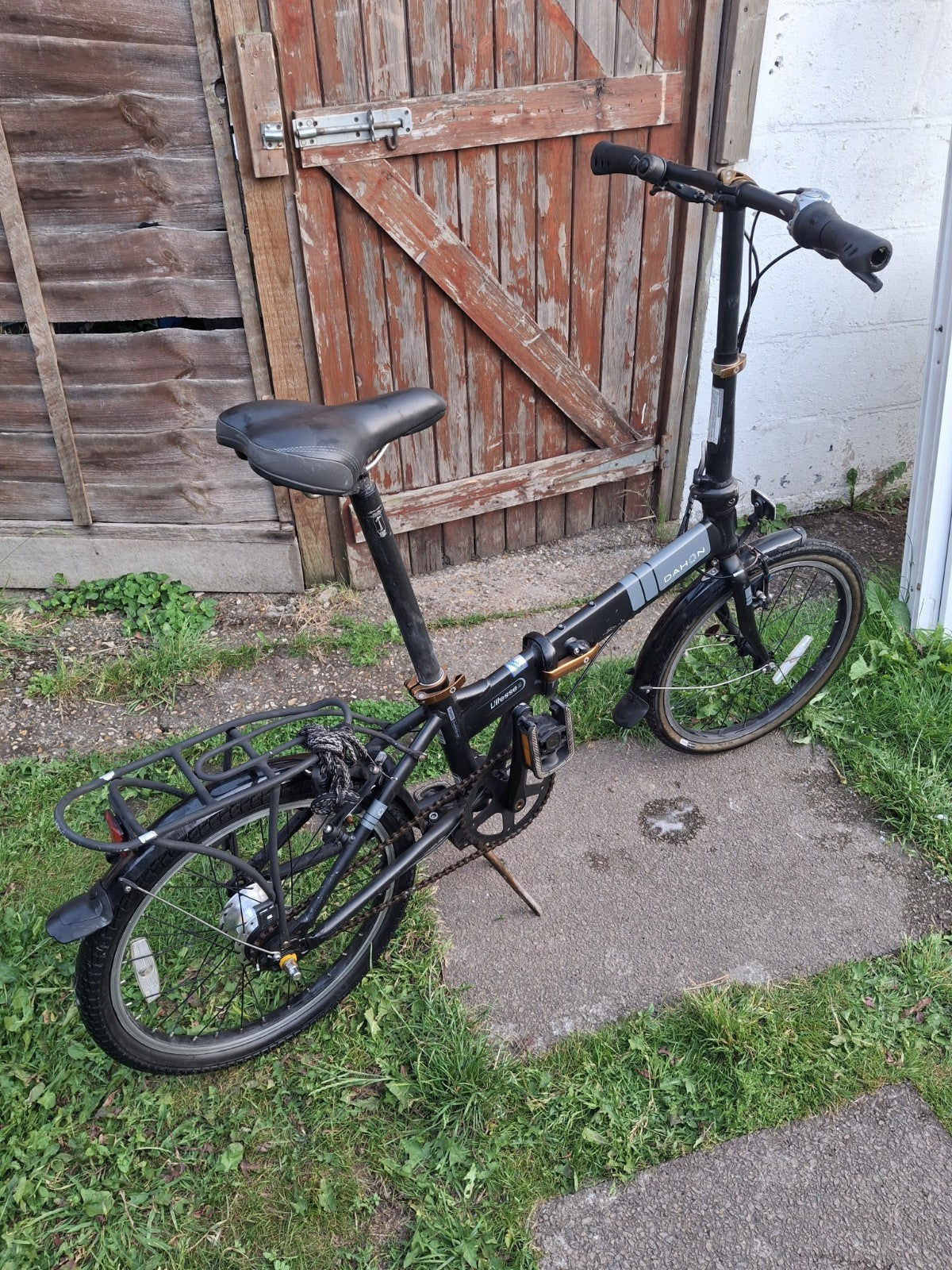 Dahon Vitesse i7 Folding Bike 20" Wheel - 7 Speed Shimano Nexus Hub, Black
