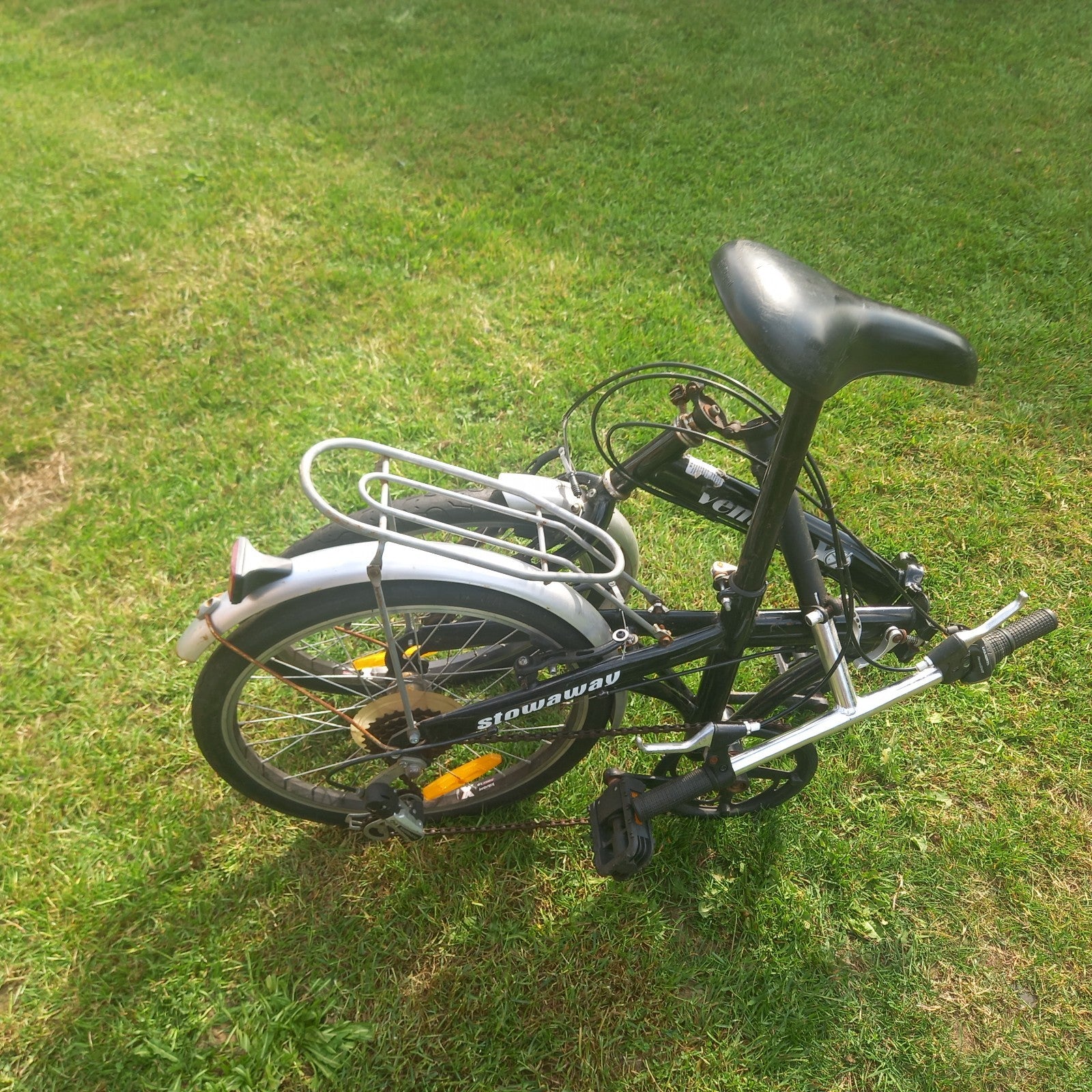 Venturax Stowaway Folding Bike 20" Wheels Collection Only  All Working