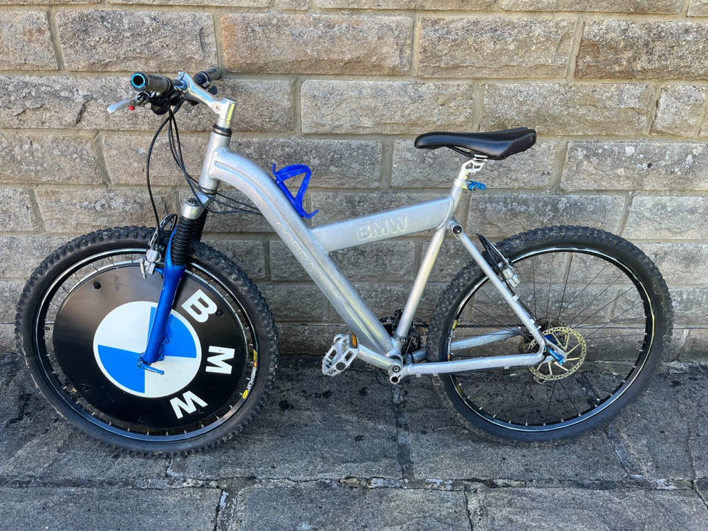 BMW Q3.S FOLDING MOUNTAIN BIKE - DEORE SHIMANO GEARS, MAGURA BRAKES - RARE BIKE