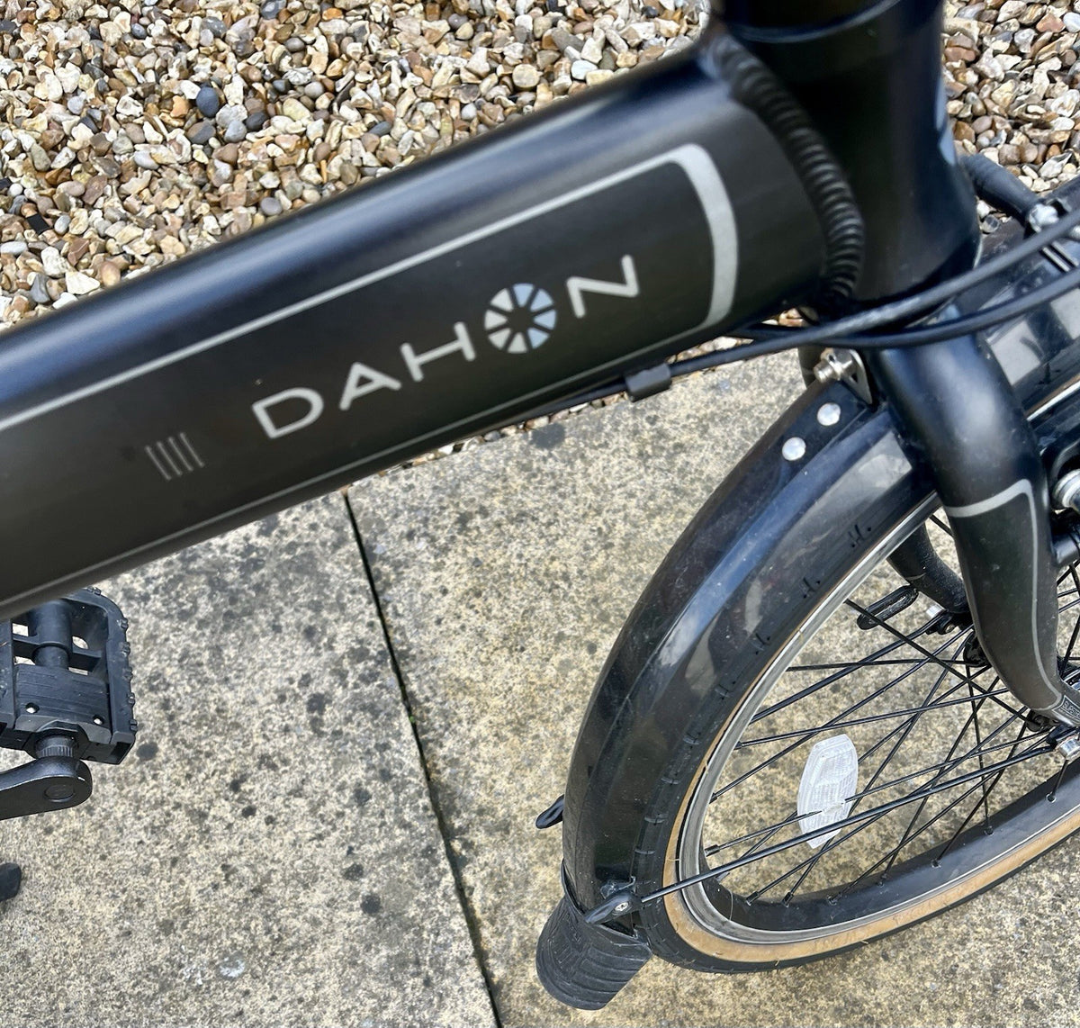Dahon Vitesse 7 Folding Bike In Satin Black - Superb