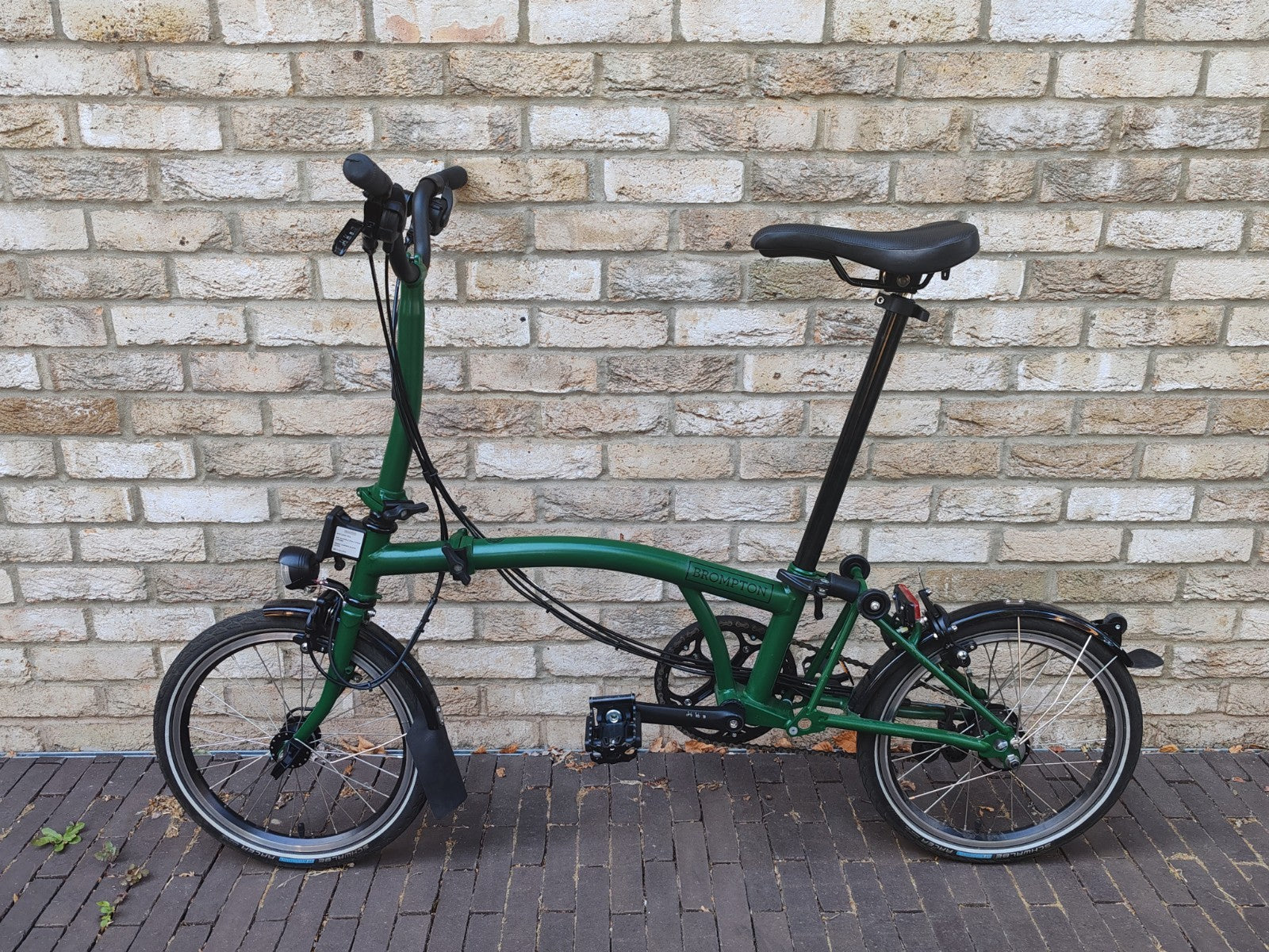 2025 Brompton C Line Explore 6 Speed Black Edition Racing Green Dynamo