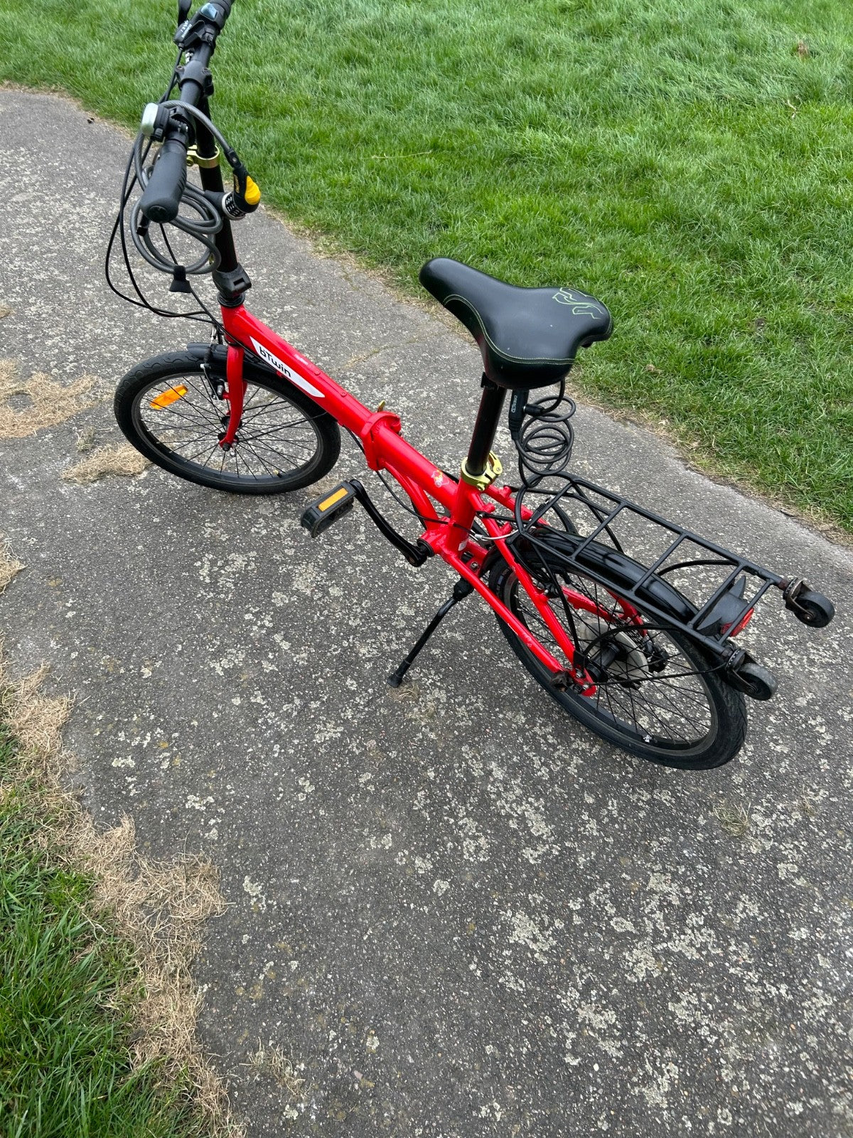 B'Twin Hoptown Folding Bike red 7 speed