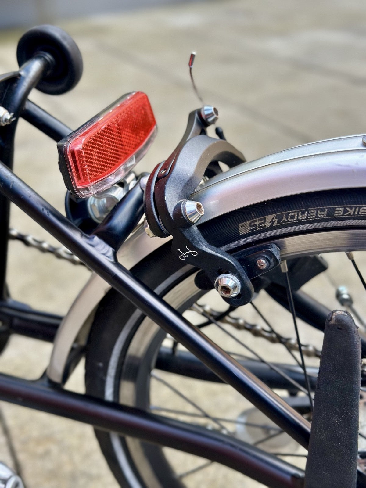 Brompton C Line M3L (3 Speed) Dynamo  2022 folding bicycle - Excellent condition