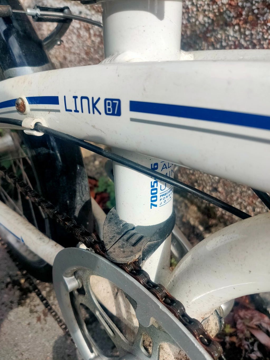 TERN Link B7 Folding Bike (2337)
