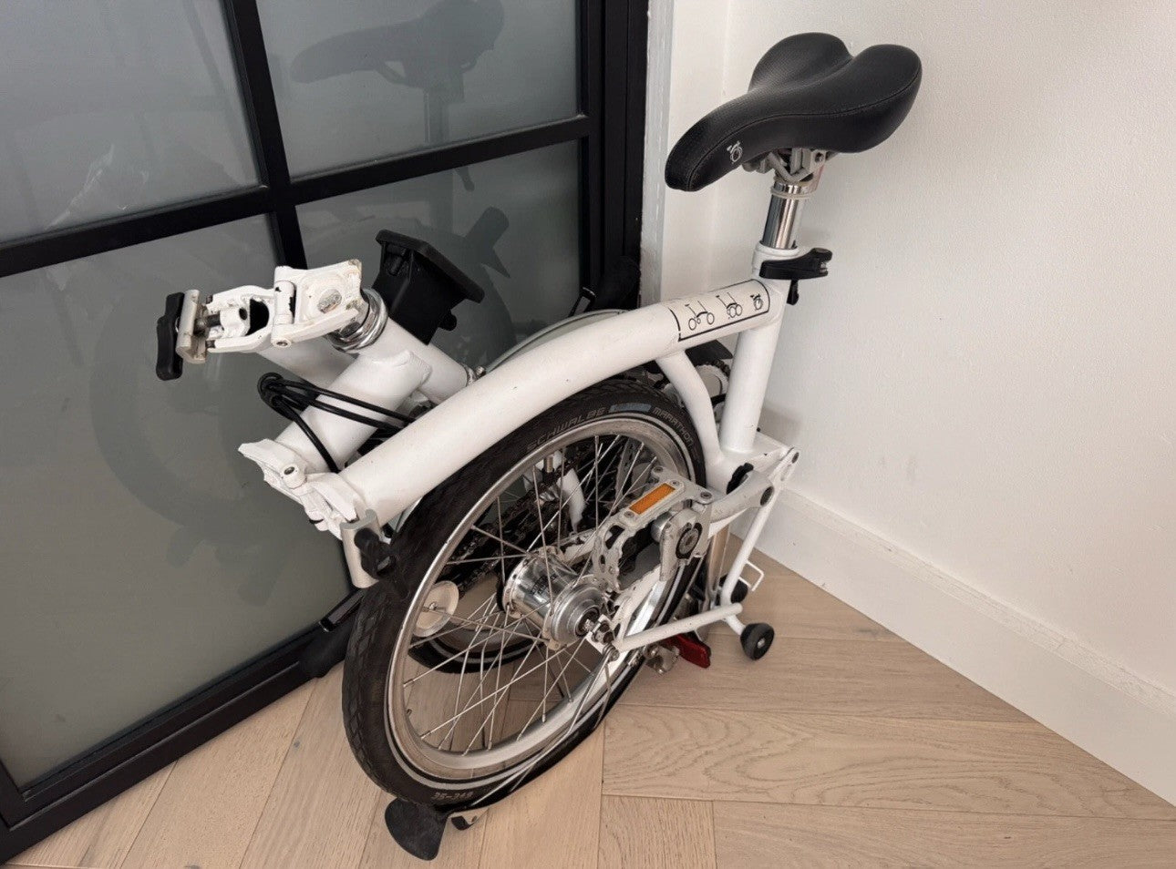 Brompton S3L Folding Bike 3-Speed - WHITE, Camden