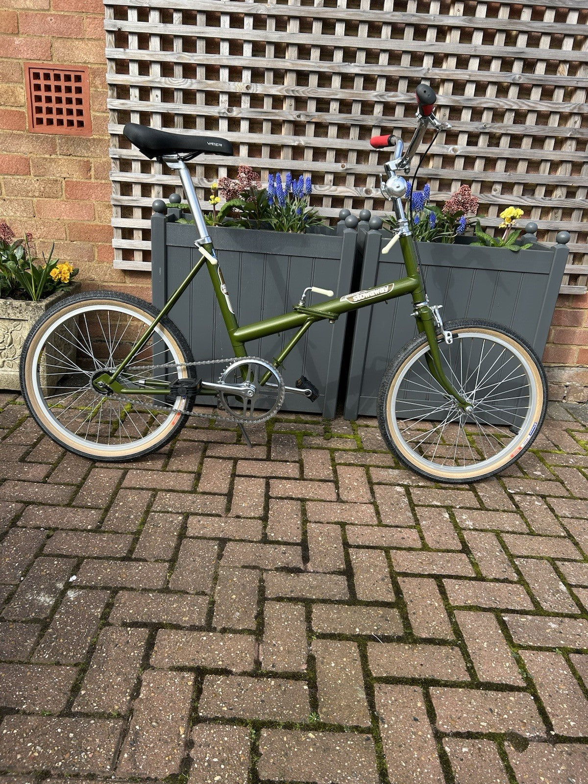 Pair of Customised Retro Nottingham-built Steel Raleigh Stowaway Folding Bikes