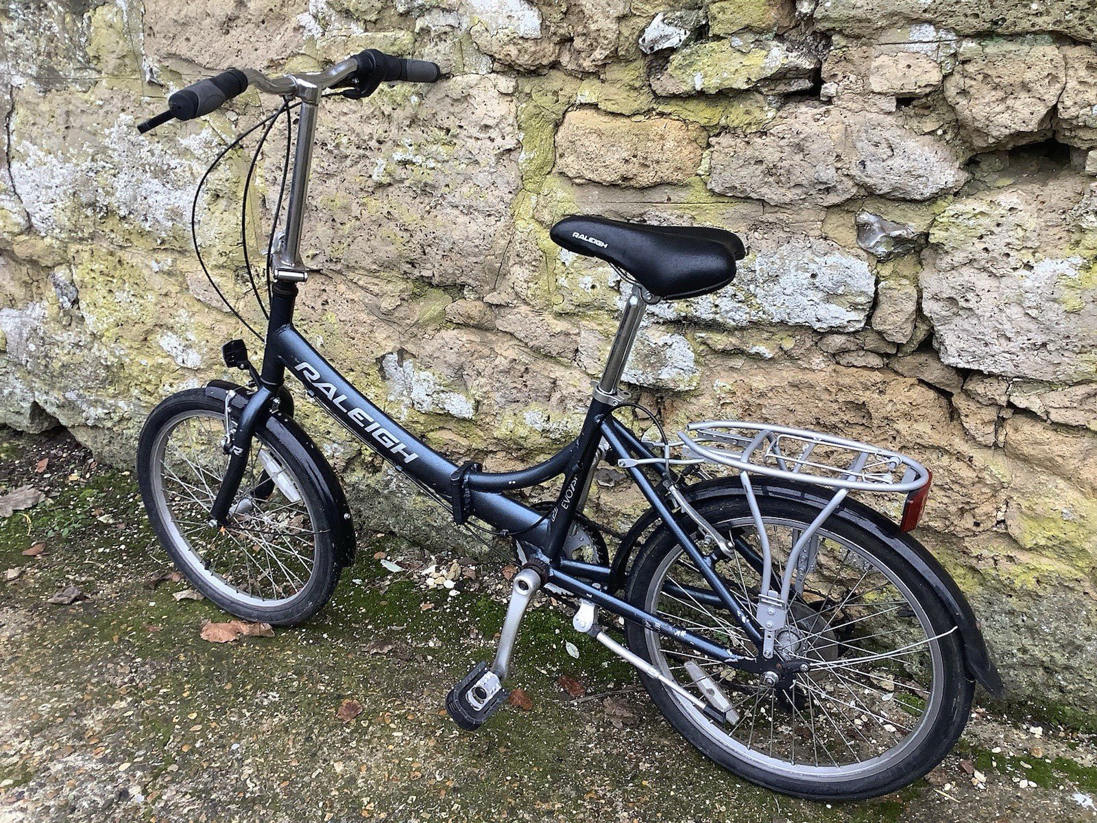 RALEIGH EVO 7SP FOLDING CYCLE - Twistgrip  - UK DELIVERY
