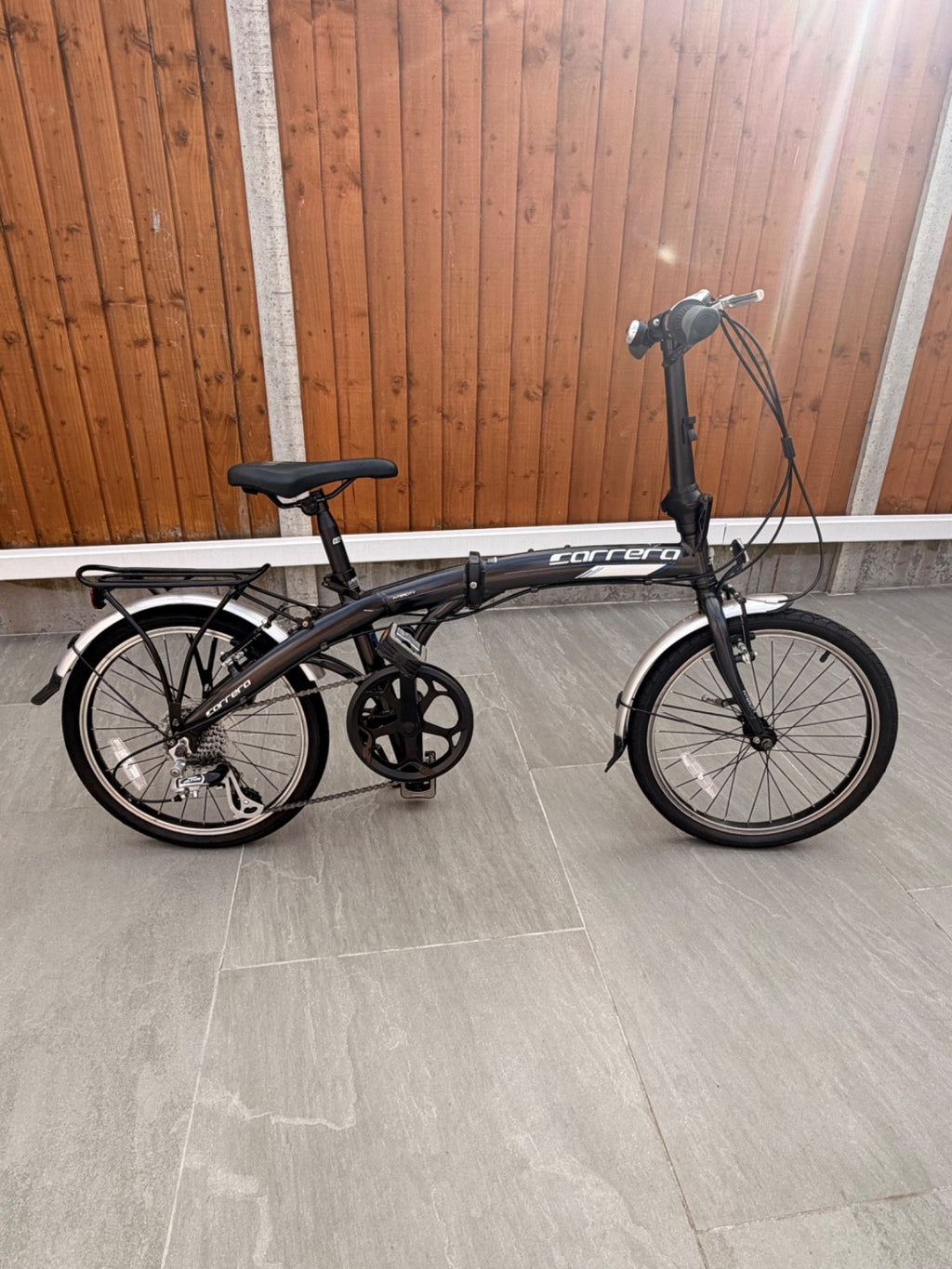 Carrera Intercity Folding Bike unisex  20" Wheels - Hardly used! Mint condition