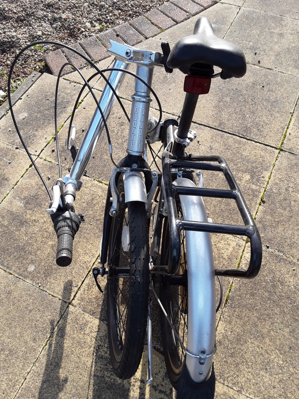Apollo Folding Bike 20"  Aluminium Frame Speed Excellent condition