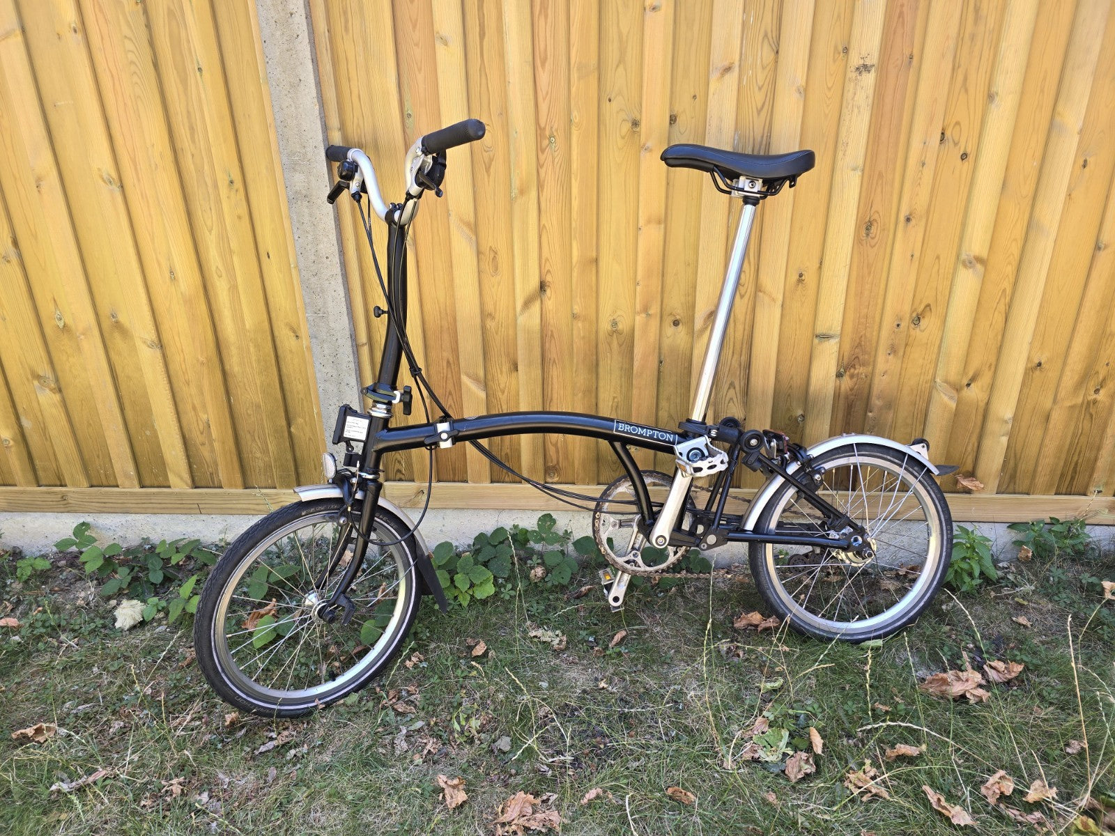 Brompton C Line, 2022, Mid Handlebar, 6-Speed Folding Bike, Black