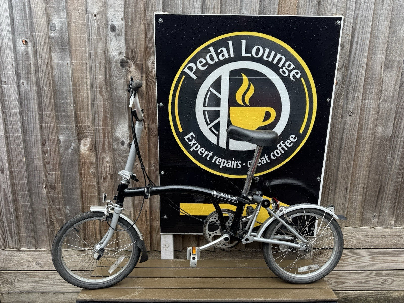 Brompton C Line ￼ 3 Speed STURMEY Archer  Black Fold Up Fully Serviced