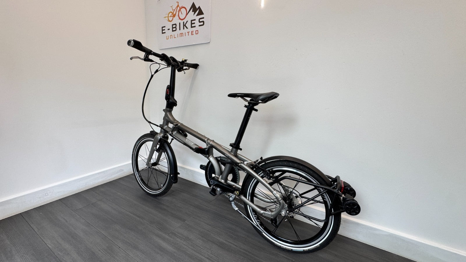 Tern BYB S11 Folding Bike 20" wheels Matte Silver color Folding Bike RRP £2300