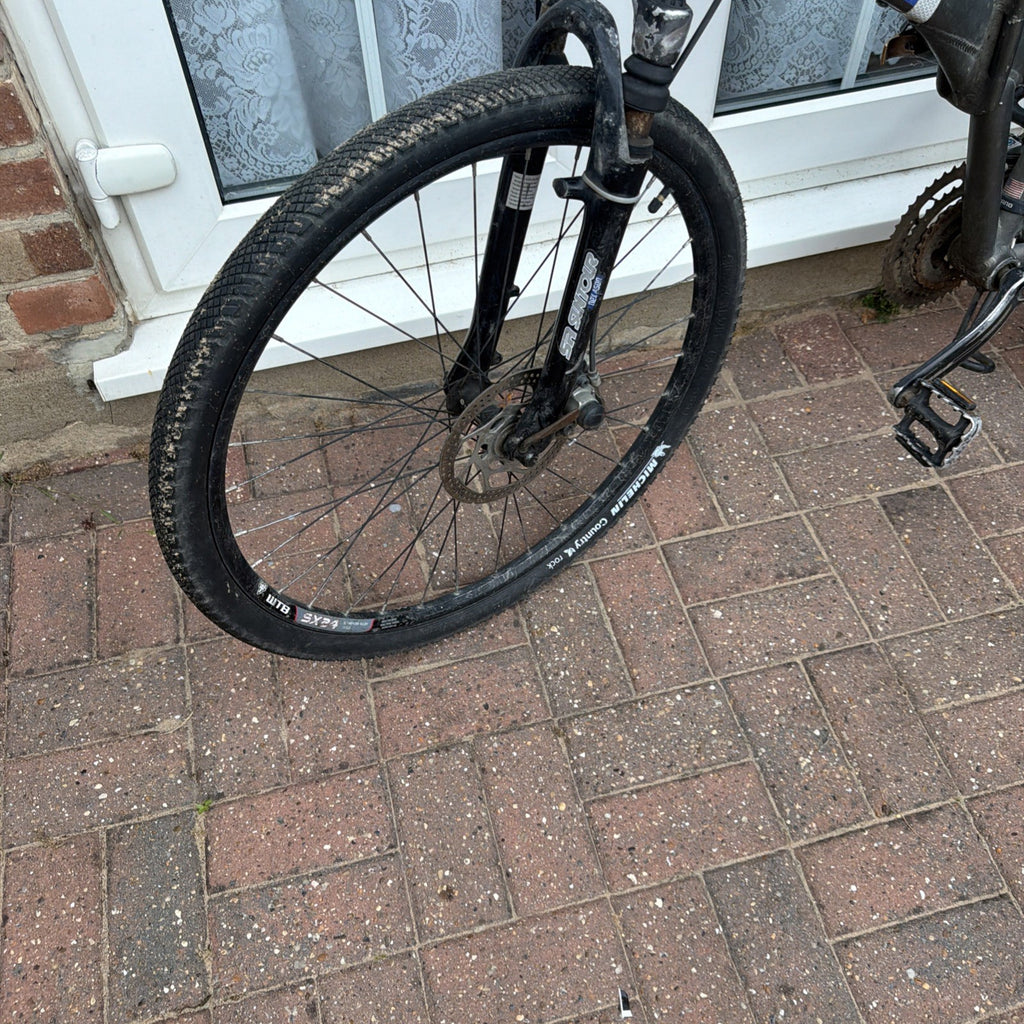 Dahon Matrix Joe Murray Folding bike 26” Wheel 24 spd Rockshox forks . FAULTY