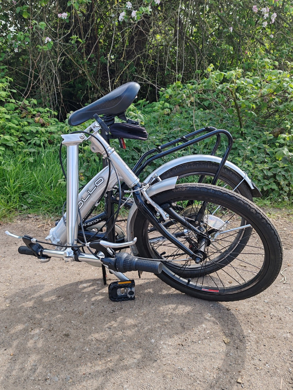apollo transition folding bike 6 revoshift gears 20inch wheels adults unisex