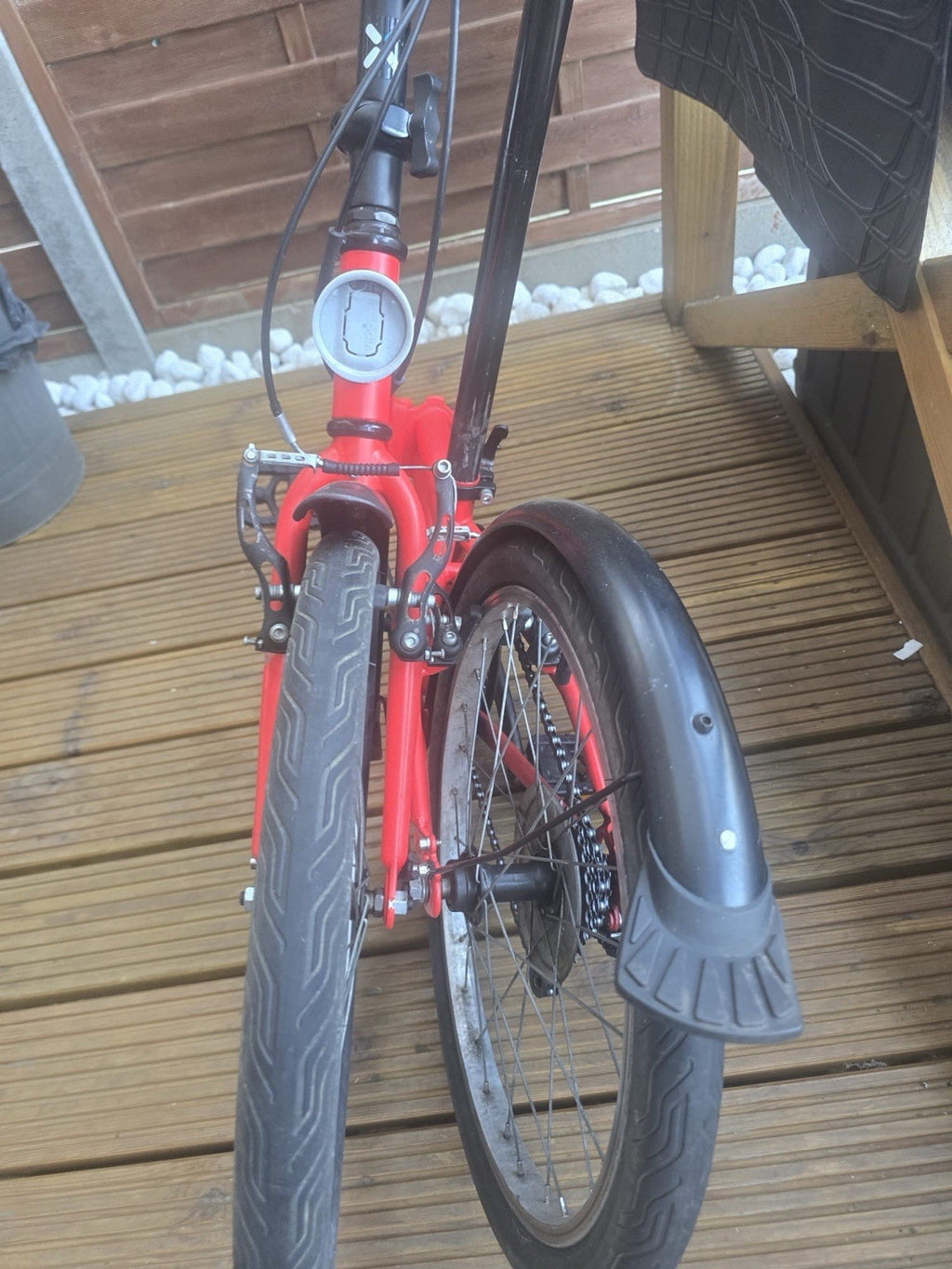 B’TWIN 20in Red Folding Bike V-Brake Mudguards Kickstand Grip Shifter