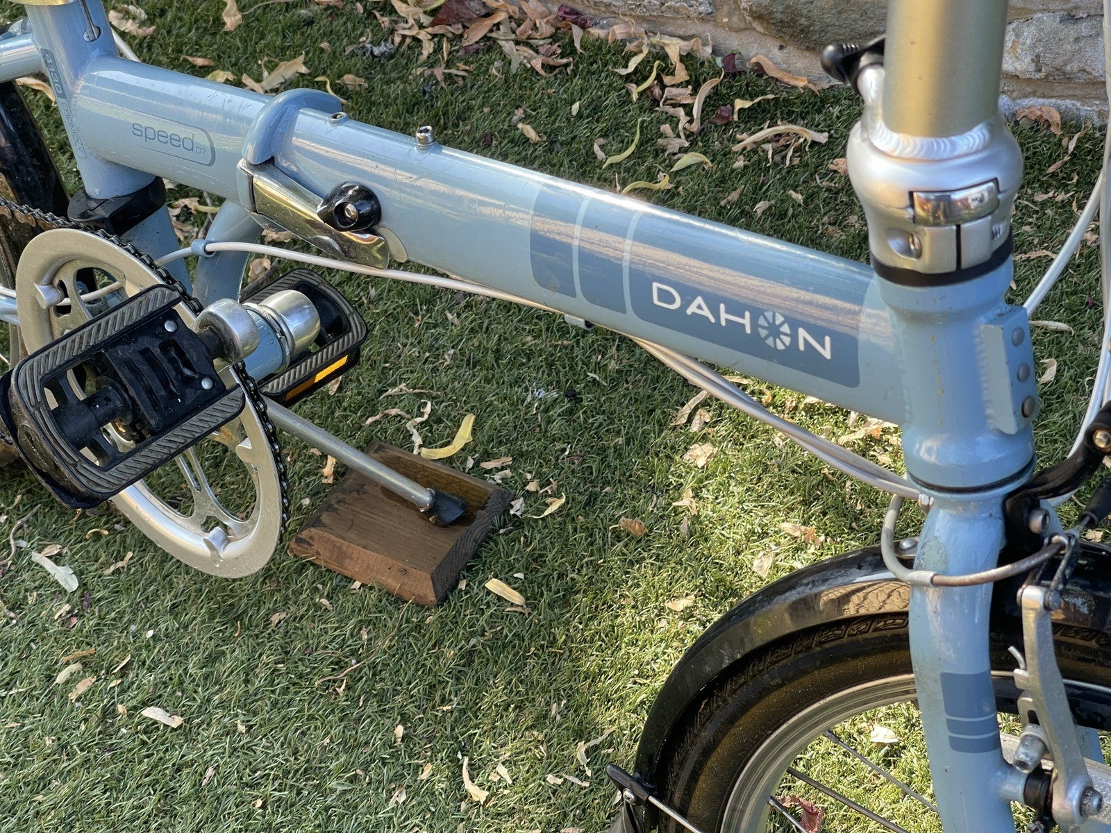 DAHON FOLDING BIKE 7 SPEED