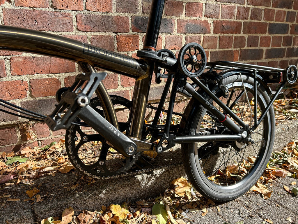 2023 Brompton C Line 6 Speed M6L Black Lacquer Black Edition + Bags & Extras