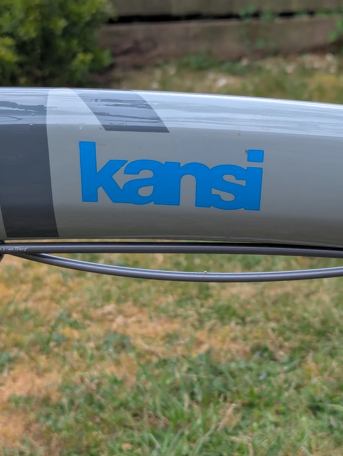 Kansi 3Twenty Folding Bike 20" 3-Speed White/Grey — Good condition