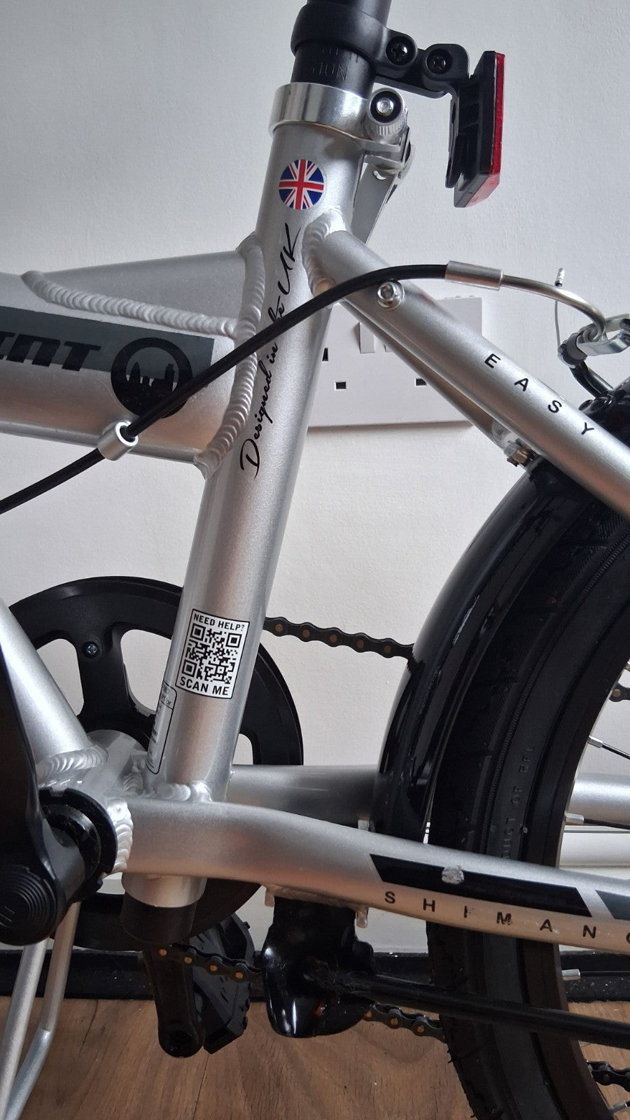 Cross Citysprint Folding Bike 20in Silver/Black, Mudguards, Twist Grip