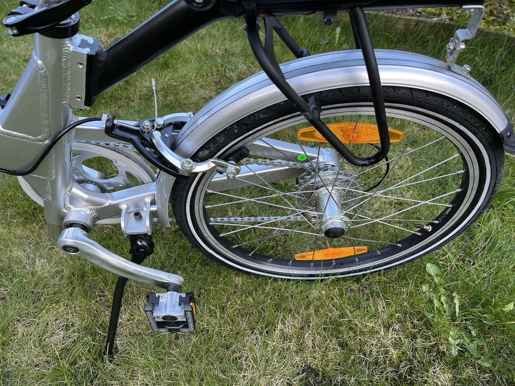 GIANT Halfway Folding Bike. 20'' wheels. 7 speed. VGC. RRP £600