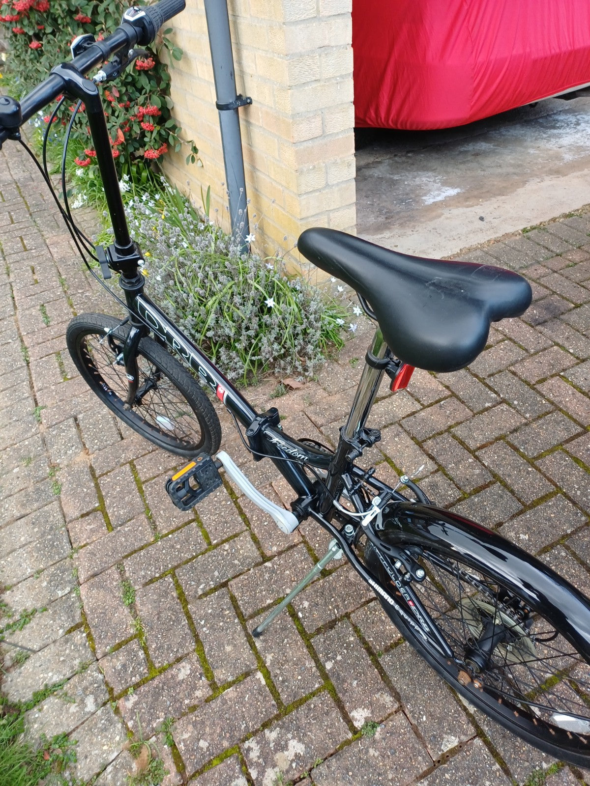 DRB City Folder Freedom Bicycle 20 In Wheels 6 Speed Gears Collect From Bedford