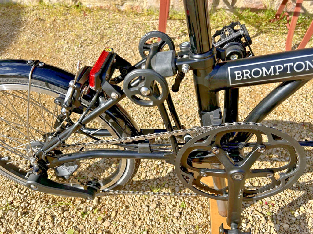 Brompton Electric C-Line folding bike H4L 4-speed black