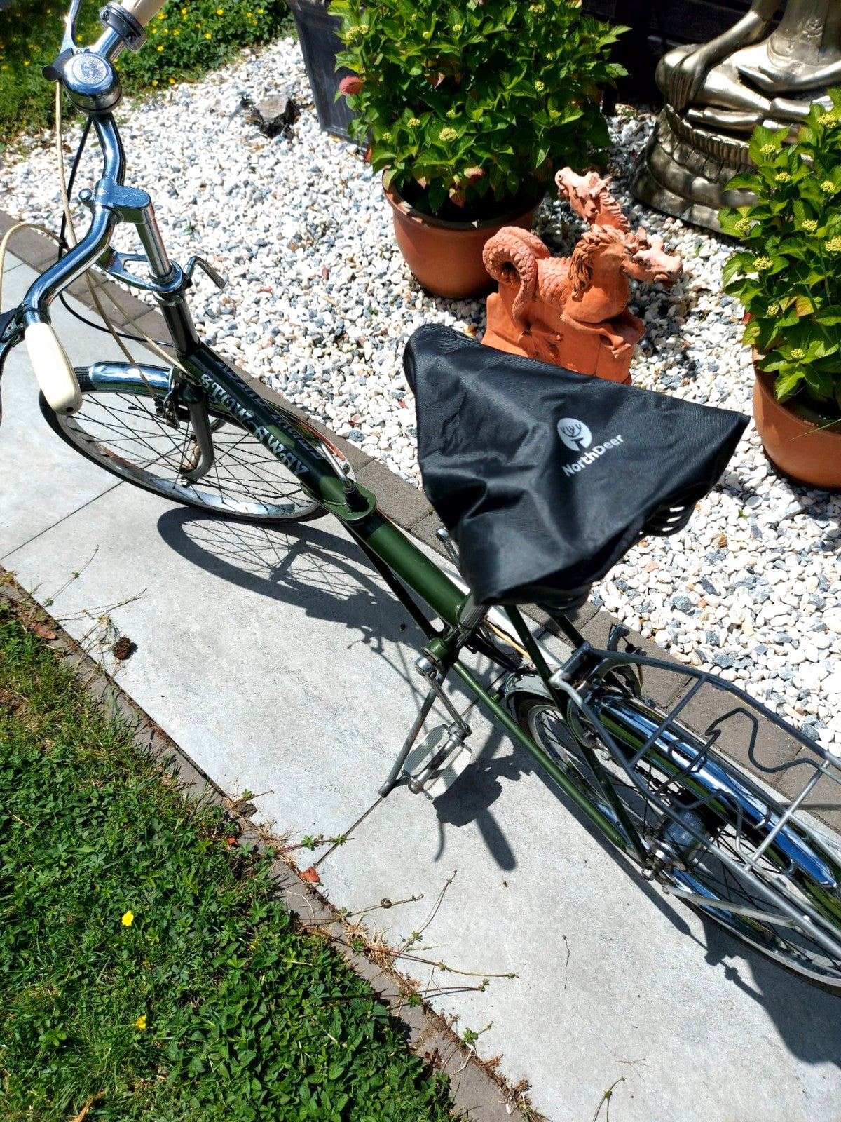 Vintage Raleigh Stowaway Folding Bike